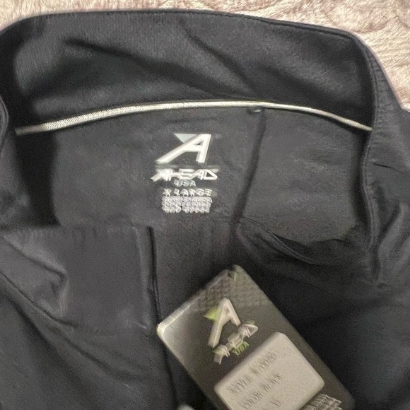 NWT AHEAD USA Men's Performance 1/2 Zip Golf Pullover - Size XL, - Picture 3 of 6